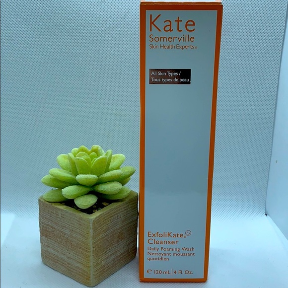 🦄 2/$60 Kate Somerville ExfoliKate Cleanser - Picture 2 of 3